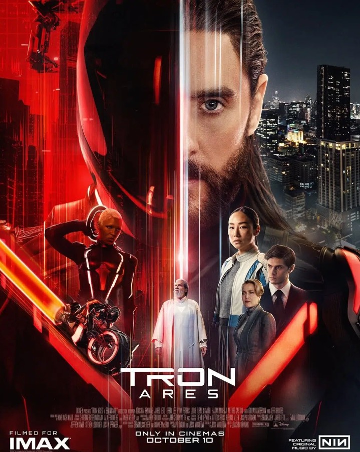 Tron Ares se dirige vers une gamelle de l'espace.